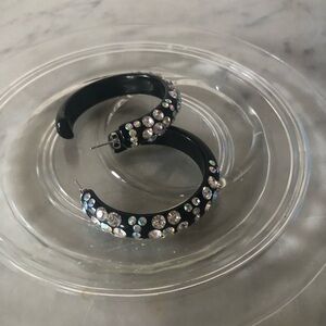 Vintage black rhinestone plastic earrings. All stones intact 2 1/4” acrosss